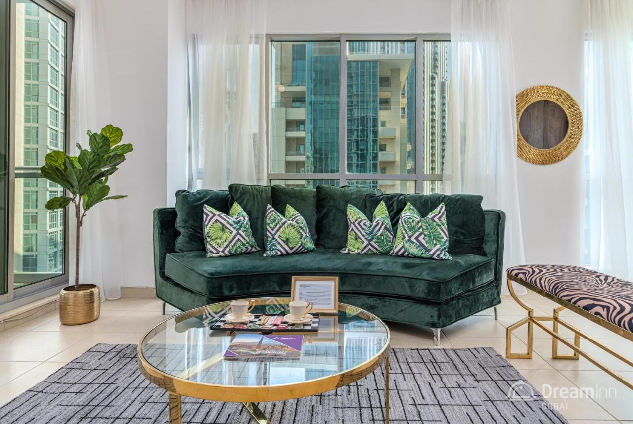 Dream Inn Apartments - Burj Residences Burj Khalifa View Дубай Екстериор снимка