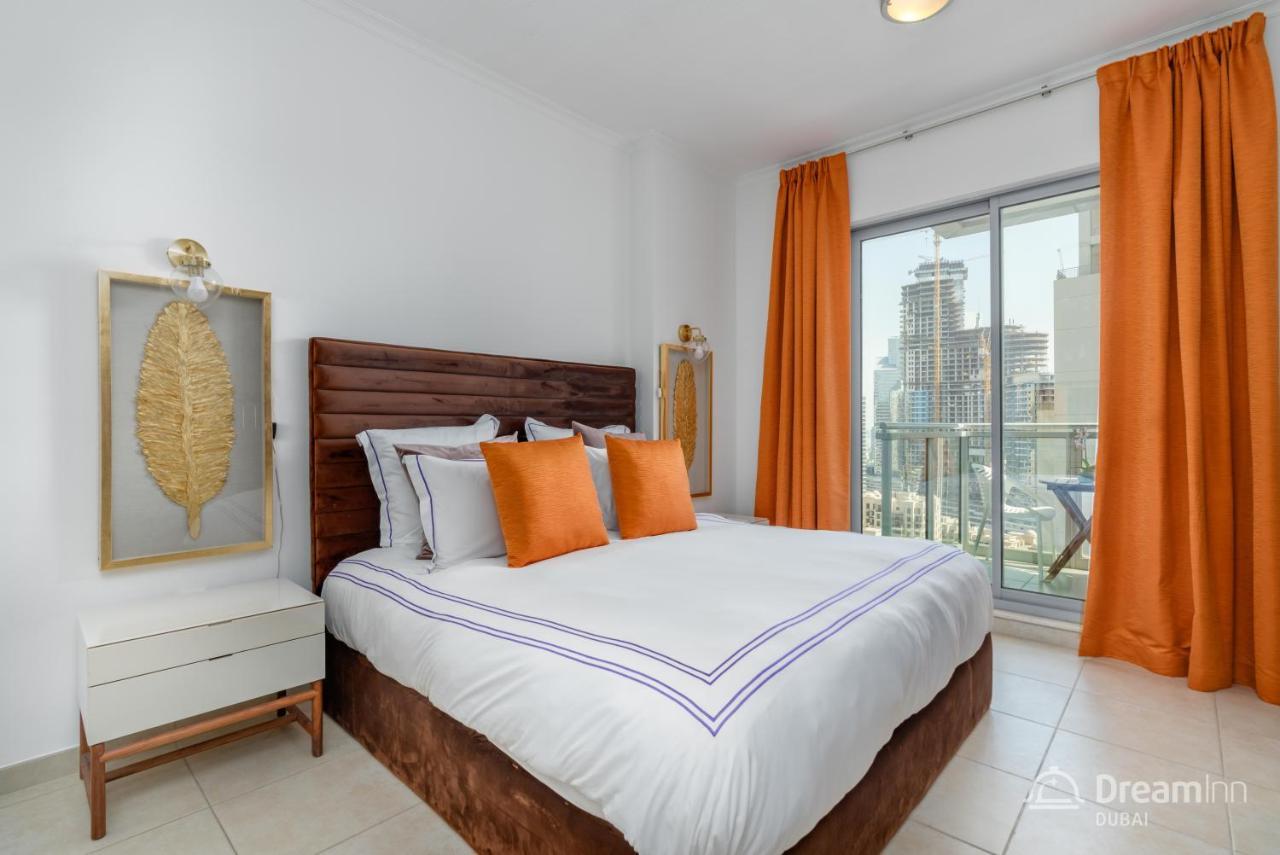 Dream Inn Apartments - Burj Residences Burj Khalifa View Дубай Екстериор снимка