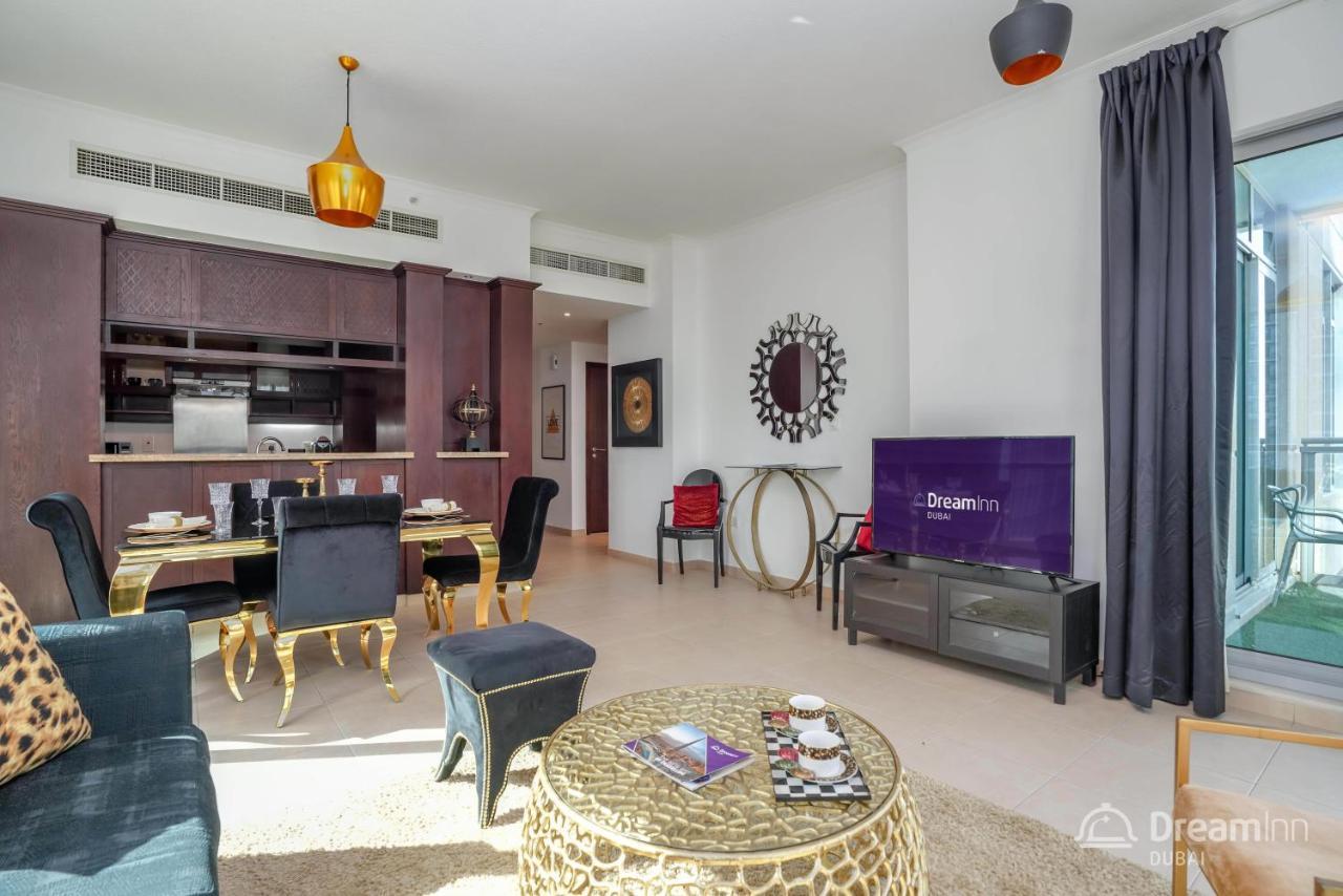 Dream Inn Apartments - Burj Residences Burj Khalifa View Дубай Екстериор снимка