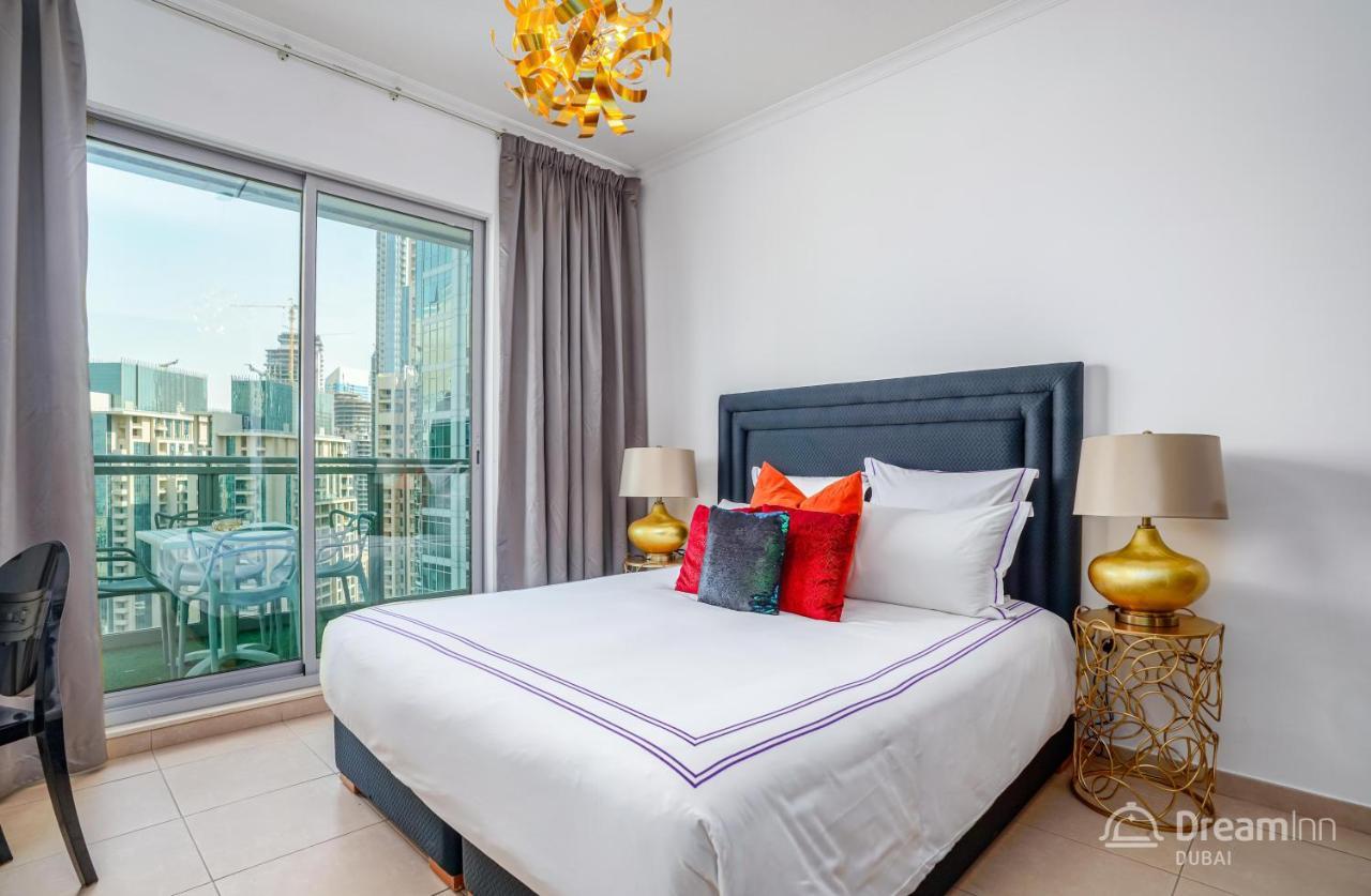 Dream Inn Apartments - Burj Residences Burj Khalifa View Дубай Екстериор снимка