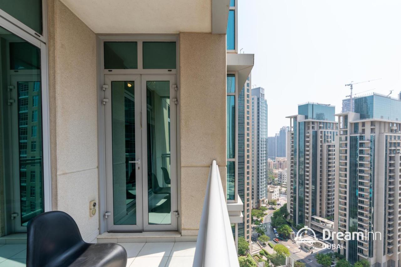 Dream Inn Apartments - Burj Residences Burj Khalifa View Дубай Екстериор снимка