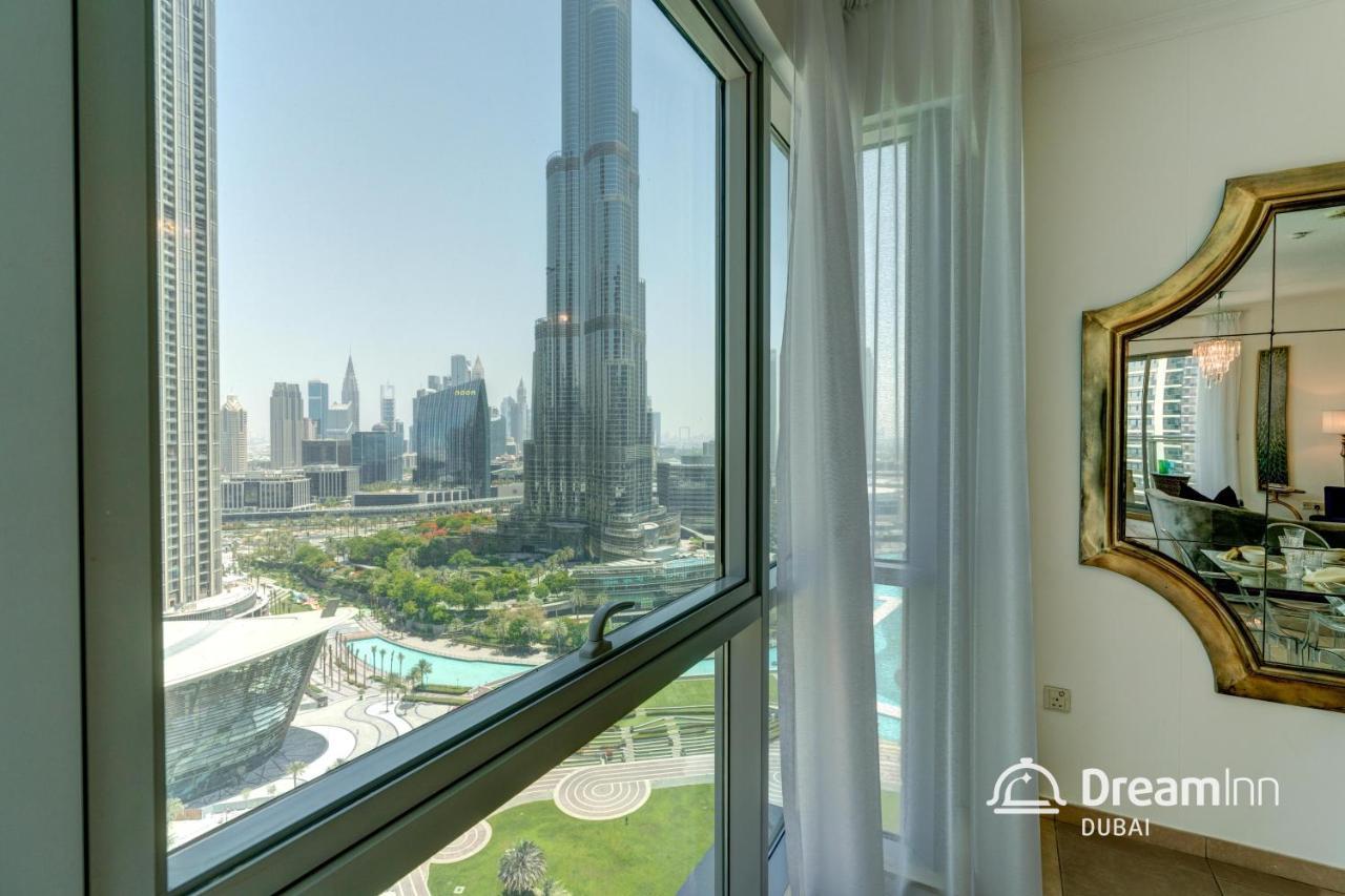 Dream Inn Apartments - Burj Residences Burj Khalifa View Дубай Екстериор снимка