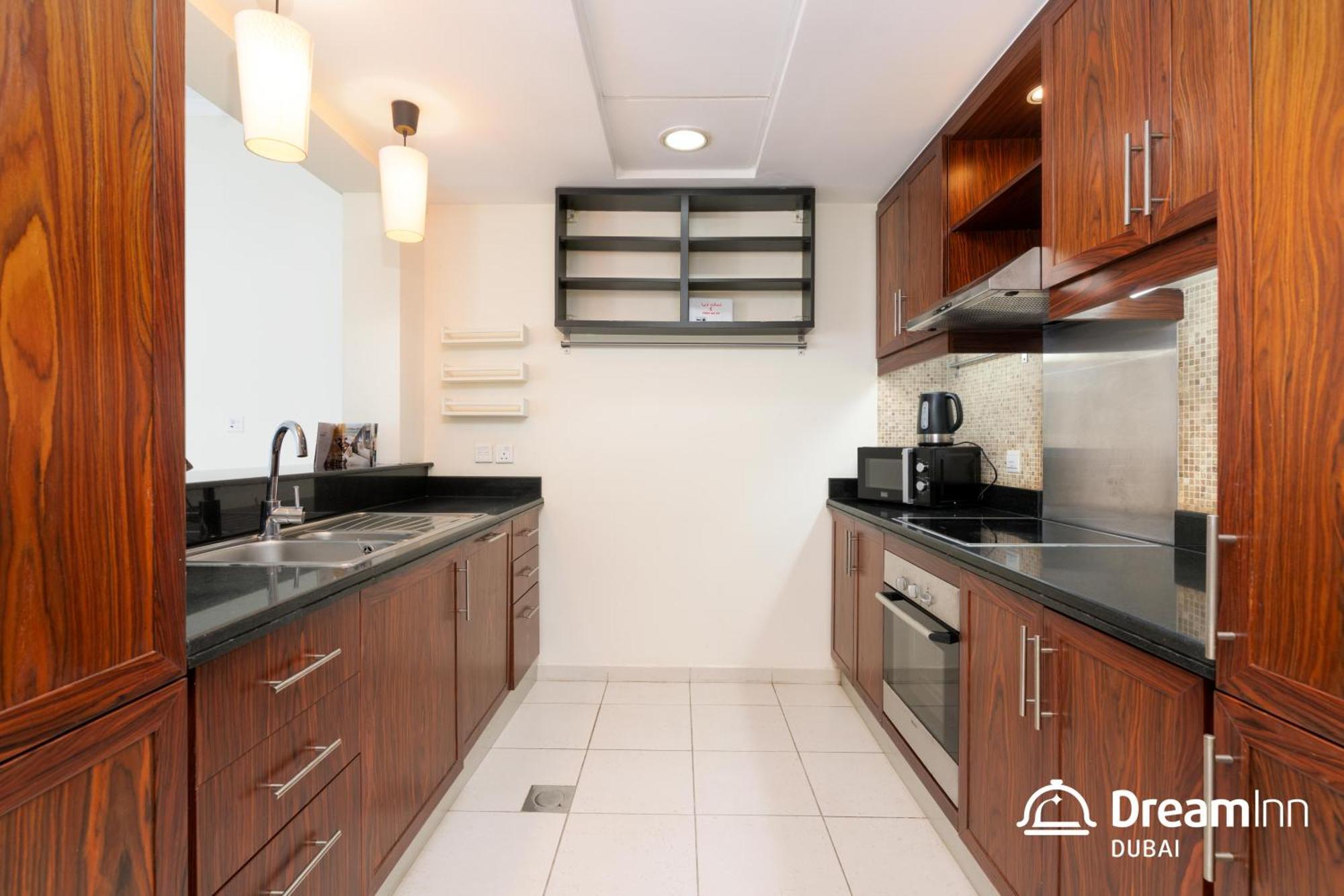 Dream Inn Apartments - Burj Residences Burj Khalifa View Дубай Екстериор снимка