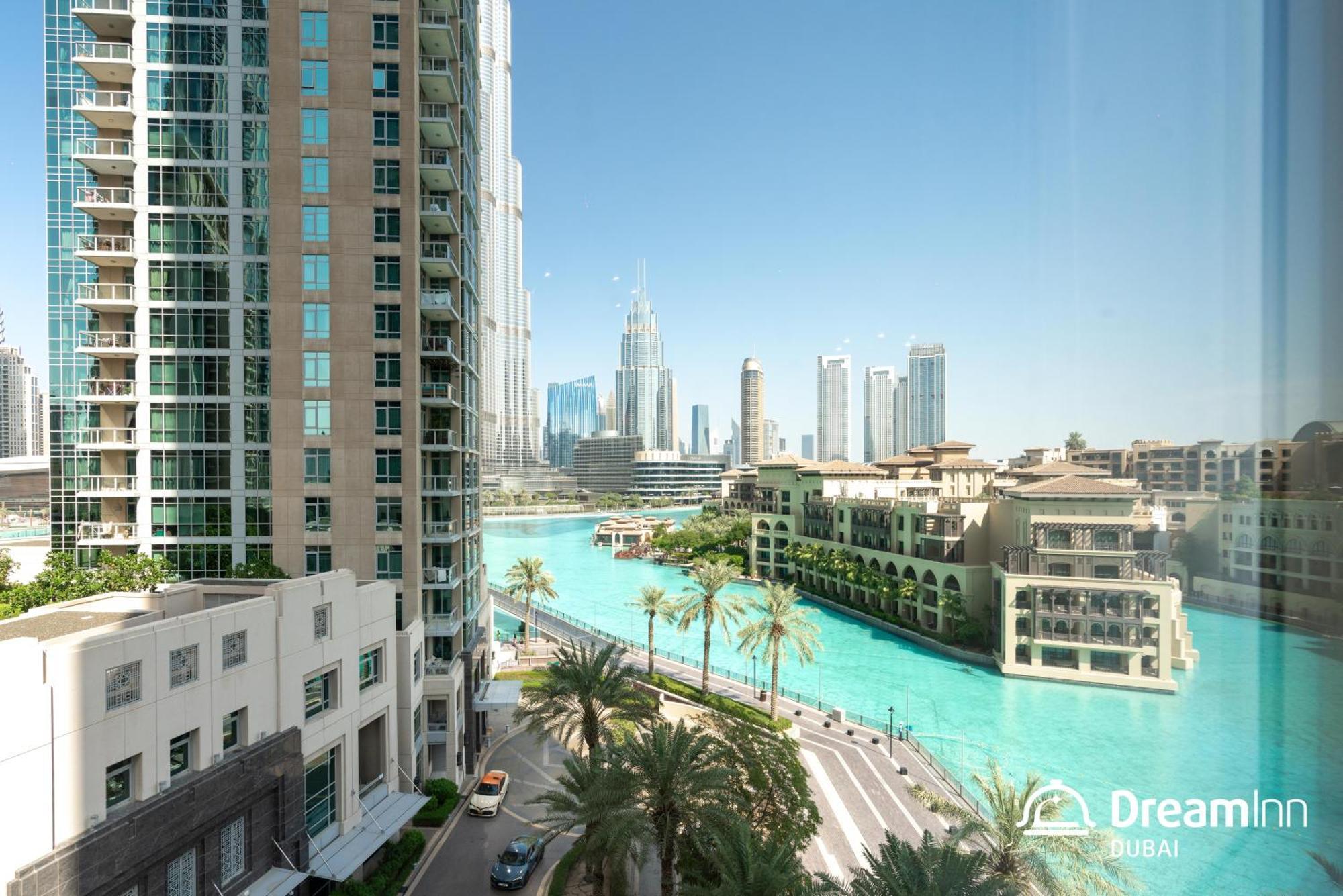 Dream Inn Apartments - Burj Residences Burj Khalifa View Дубай Екстериор снимка
