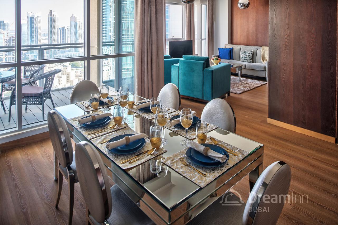Dream Inn Apartments - Burj Residences Burj Khalifa View Дубай Екстериор снимка