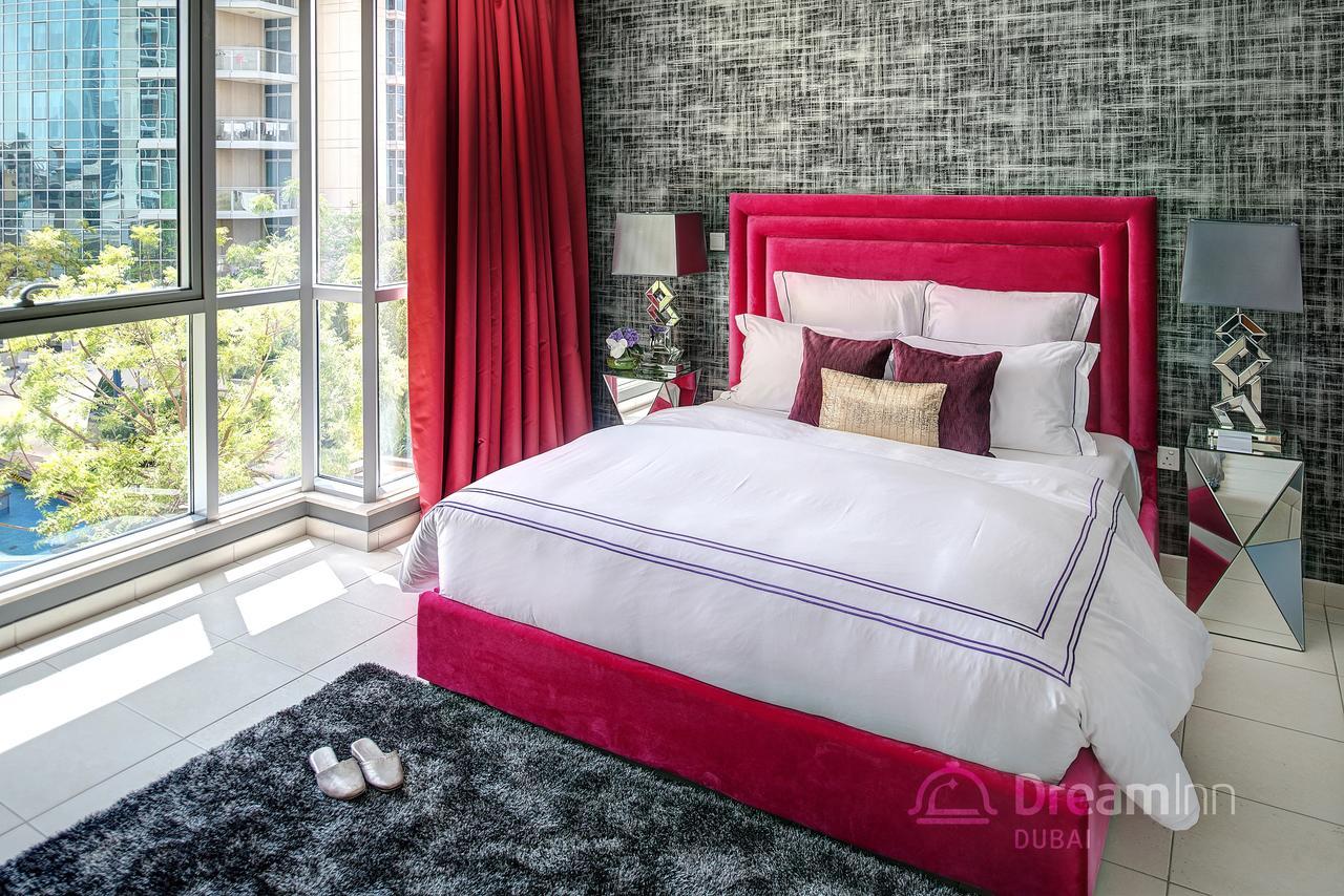 Dream Inn Apartments - Burj Residences Burj Khalifa View Дубай Екстериор снимка